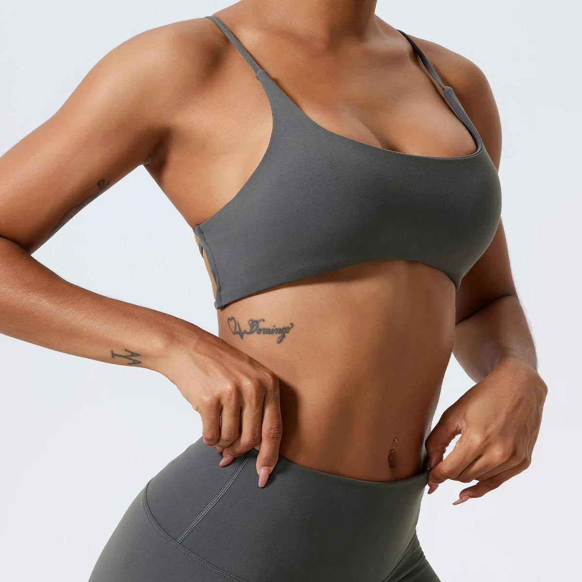 GREY STRETCHY COMFORTABLE CROSS BACK SPORTS BRA