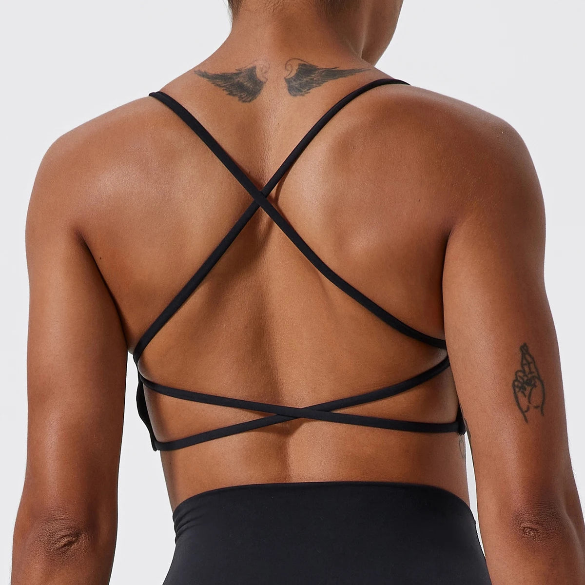 BLACK STRETCHY COMFORTABLE CROSS BACK SPORTS BRA